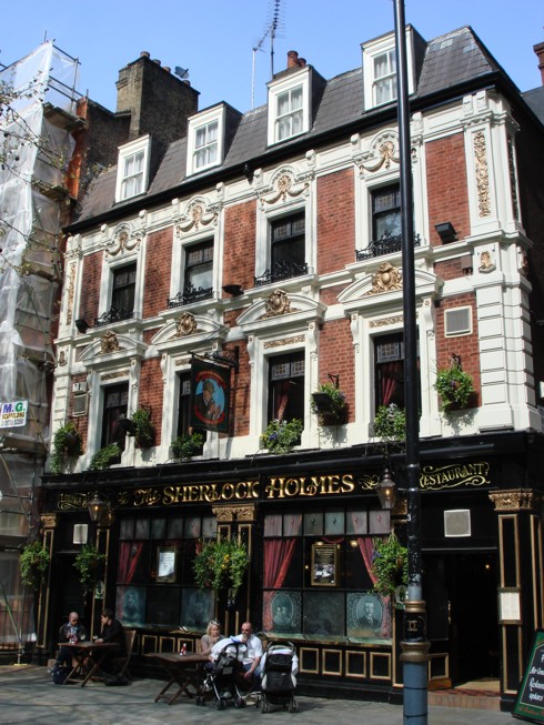SherlockHolmesPub
